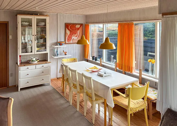 Gorgeous In With Sauna Semesterbostad