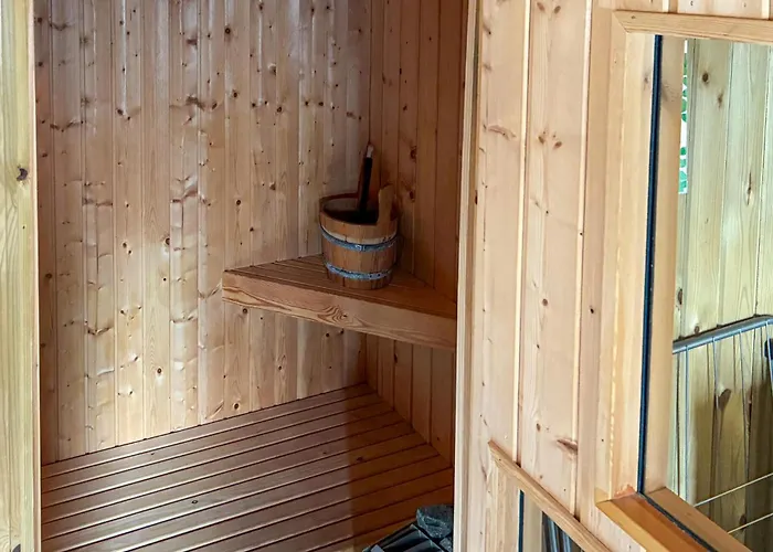 Semesterbostad Gorgeous In With Sauna