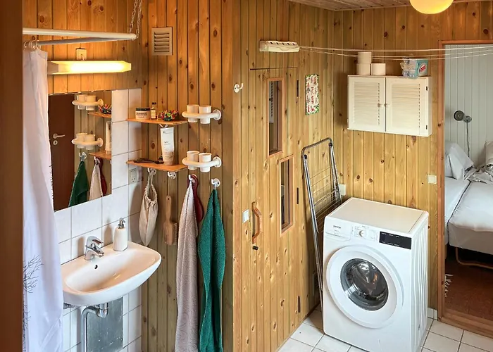 Gorgeous In With Sauna Semesterbostad *